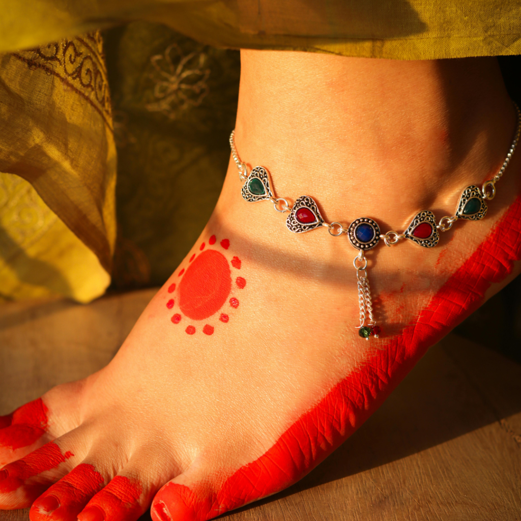 Fashionable anklet styling ideas