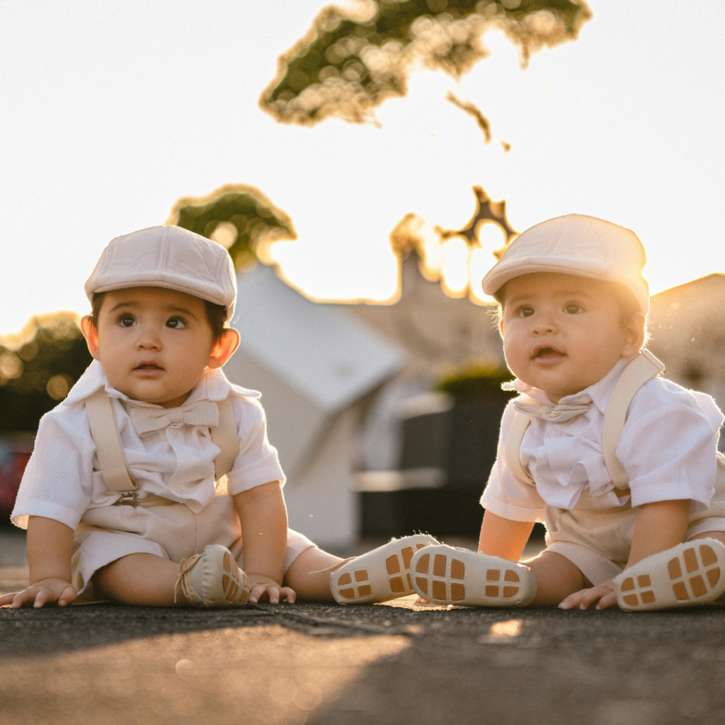 cute twin baby outfit ideas