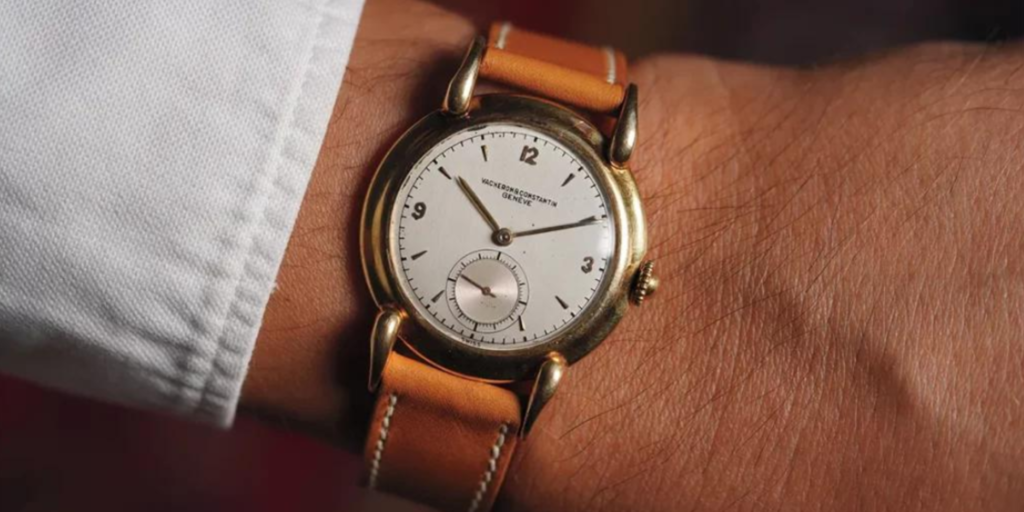 Small Watch Dials Create Elegant Style