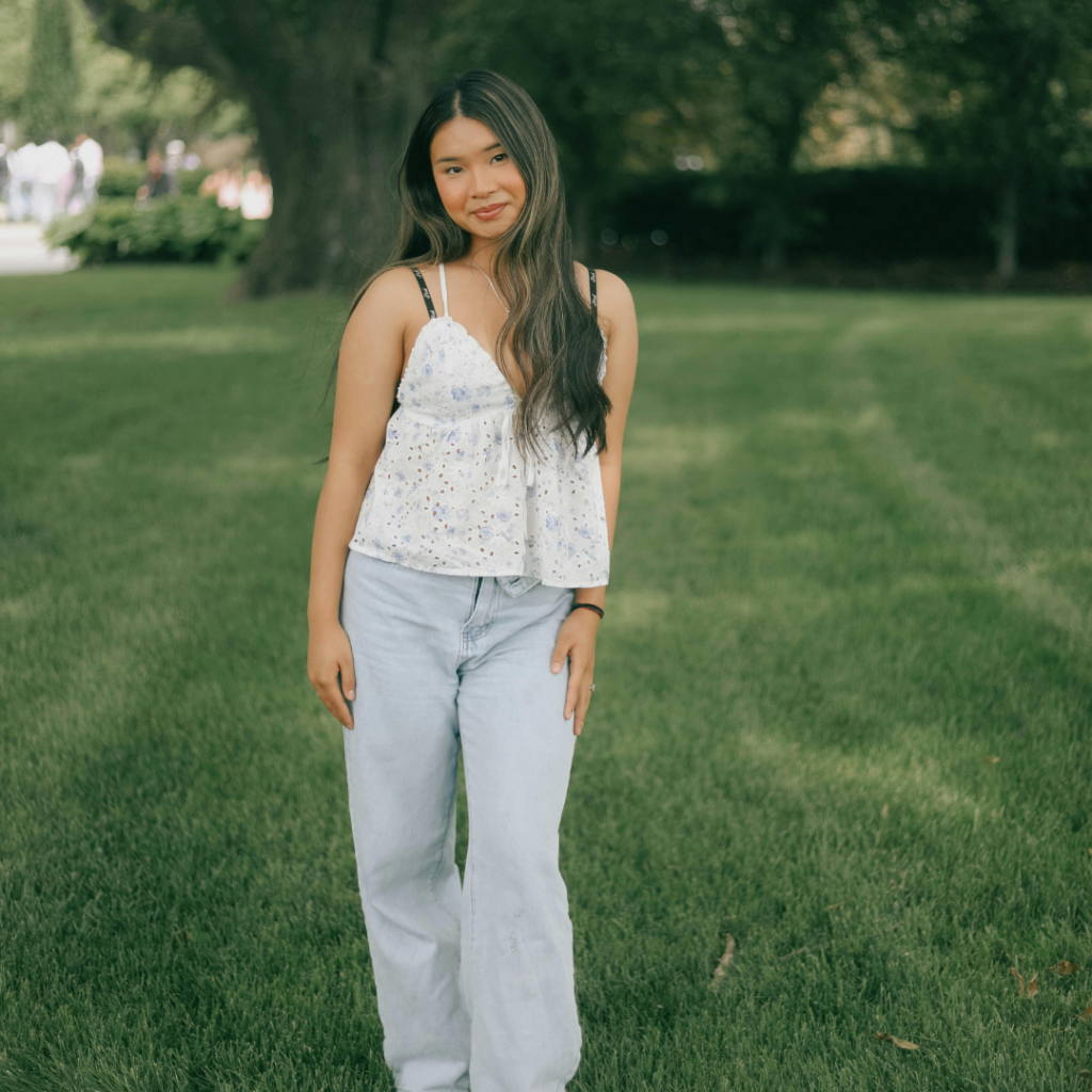 Why Favorite Outfits Boost Confidence